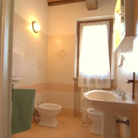 مزرعة للإقامة La Dolce Collina