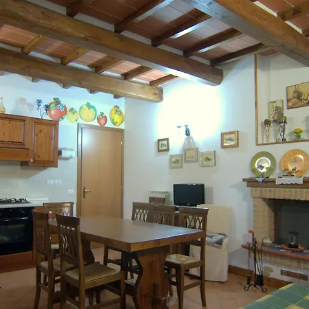 La Dolce Collina Agroturismo *