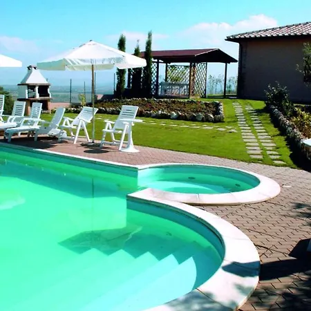 La Dolce Collina مزرعة للإقامة *